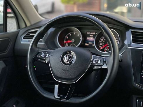 Volkswagen Tiguan 2017 - фото 10