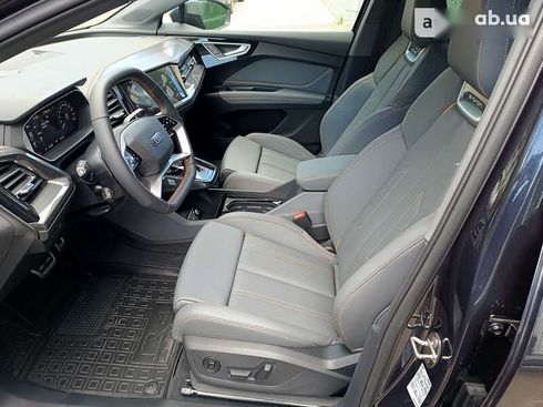 Audi Q4 e-tron 2023 - фото 12