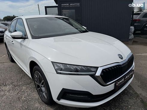 Skoda Octavia 2020 - фото 5