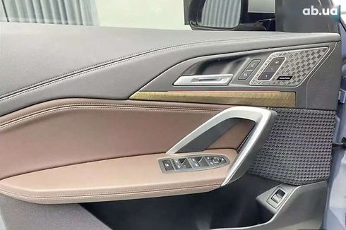 BMW iX1 2023 - фото 8