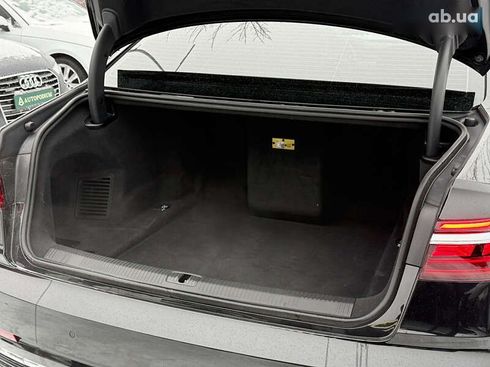 Audi A8 2022 - фото 13