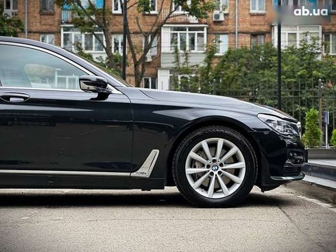 BMW 7 серия 2018 - фото 10