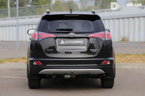 Toyota RAV4 2016 - фото 6