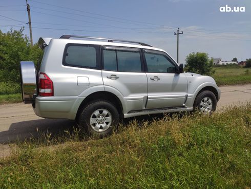 Mitsubishi Pajero Wagon 2003 серебристый - фото 12