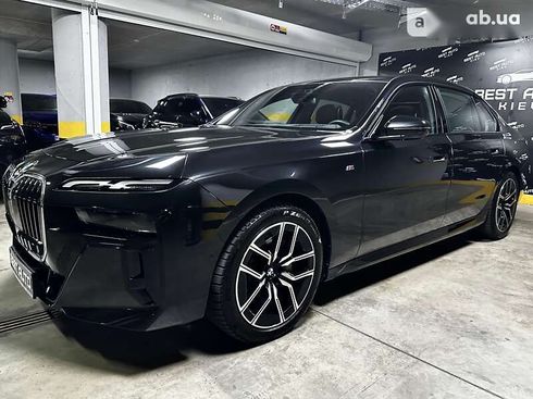 BMW 7 серия 2023 - фото 19