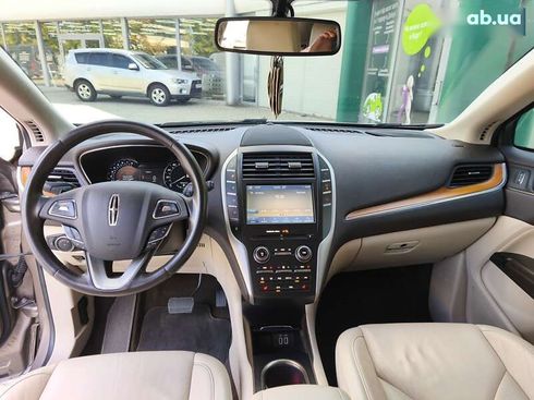Lincoln MKC 2018 - фото 18