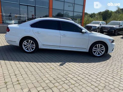 Volkswagen Passat 2018 - фото 4