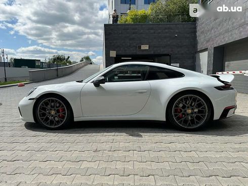 Porsche 911 2019 - фото 18