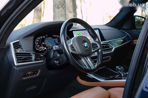 BMW X7 2021 - фото 17