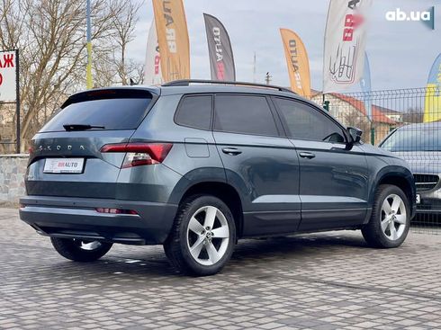 Skoda Karoq 2019 - фото 17