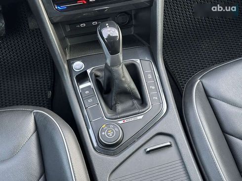 Volkswagen Tiguan 2021 - фото 21