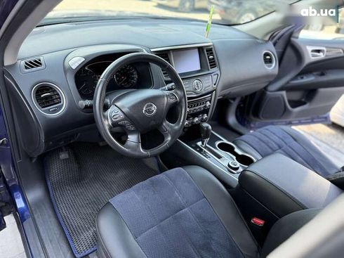 Nissan Pathfinder 2016 - фото 17