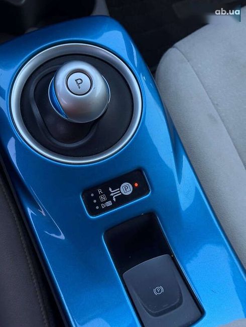 Nissan Leaf 2011 - фото 12