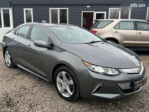 Chevrolet Volt 2017 - фото 3