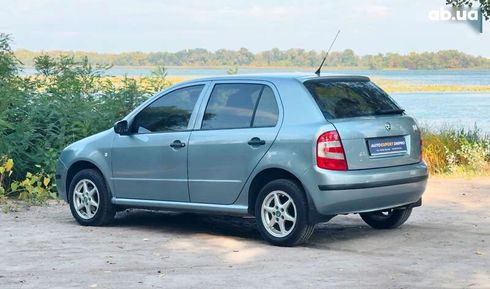 Skoda Fabia 2005 - фото 8