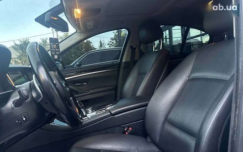 BMW 5 серия 2015 - фото 9