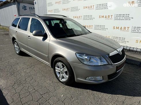 Skoda Octavia 2010 - фото 11