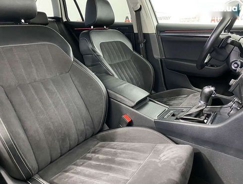 Skoda Superb 2020 - фото 25
