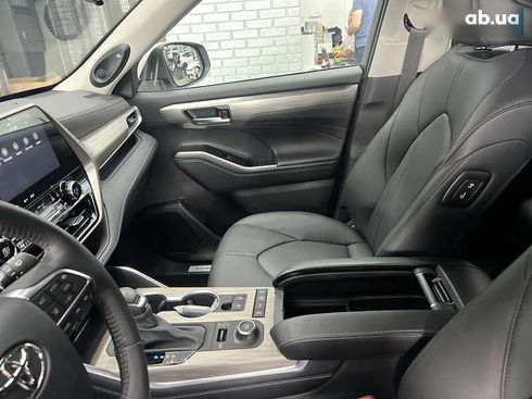 Toyota Highlander 2024 - фото 18