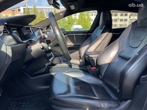 Tesla Model S 2016 коричневый - фото 14