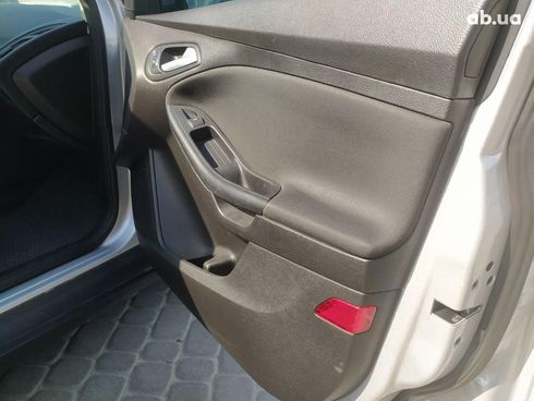 Ford Focus 2016 серый - фото 25