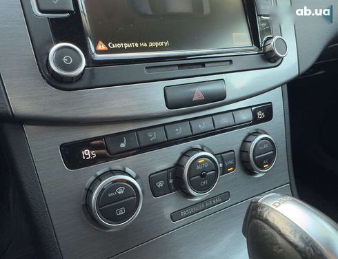 Volkswagen Passat 2013 - фото 24