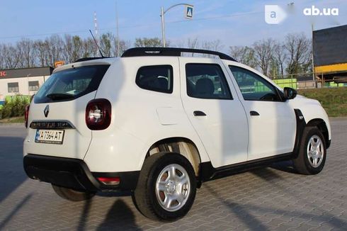 Renault Duster 2020 - фото 11