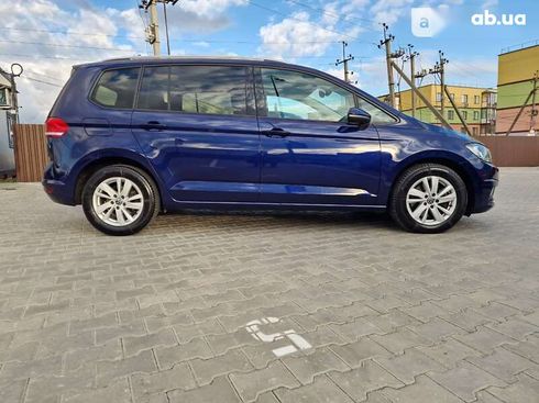 Volkswagen Touran 2020 - фото 4