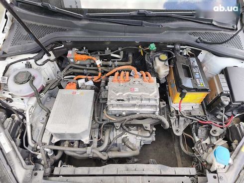 Volkswagen e-Golf 2019 - фото 26