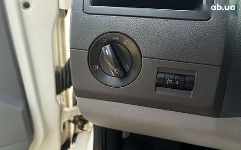 Volkswagen Transporter 2006 - фото 19