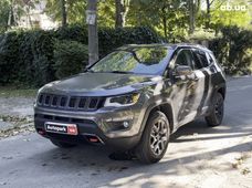 Продаж вживаних Jeep Compass в Київській області - купити на Автобазарі