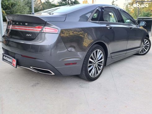 Lincoln MKZ 2017 серый - фото 7