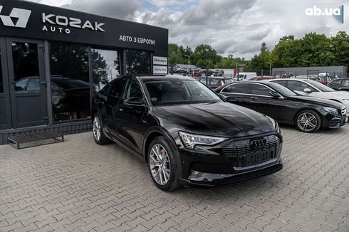 Audi E-Tron 2020 - фото 5