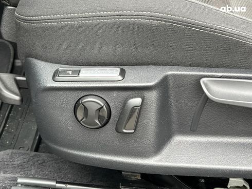 Volkswagen Passat 2015 серый - фото 27