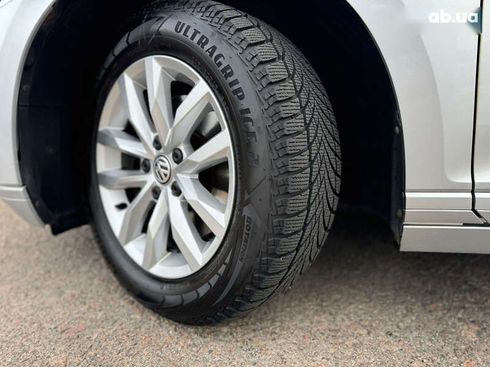 Volkswagen Passat 2018 - фото 16