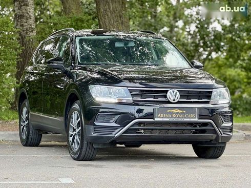 Volkswagen Tiguan 2018 - фото 11
