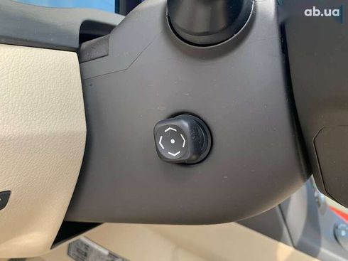 Lexus RX 2010 - фото 23