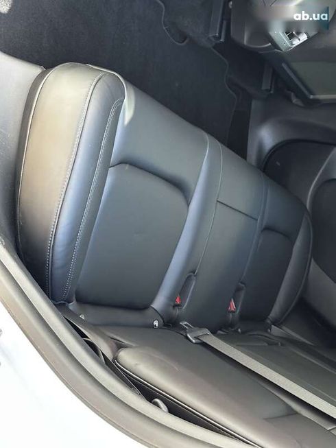 Tesla Model Y 2021 - фото 16