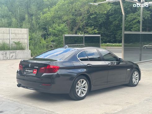 BMW 5 серия 2015 серый - фото 8