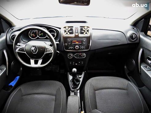 Renault Logan 2017 - фото 19
