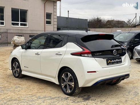 Nissan Leaf 2019 - фото 10