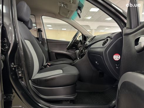 Hyundai i10 2008 - фото 12