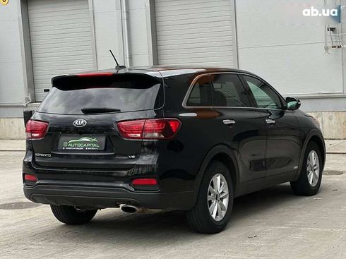 Kia Sorento 2019 - фото 9