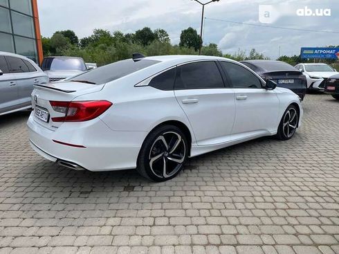 Honda Accord 2021 - фото 8