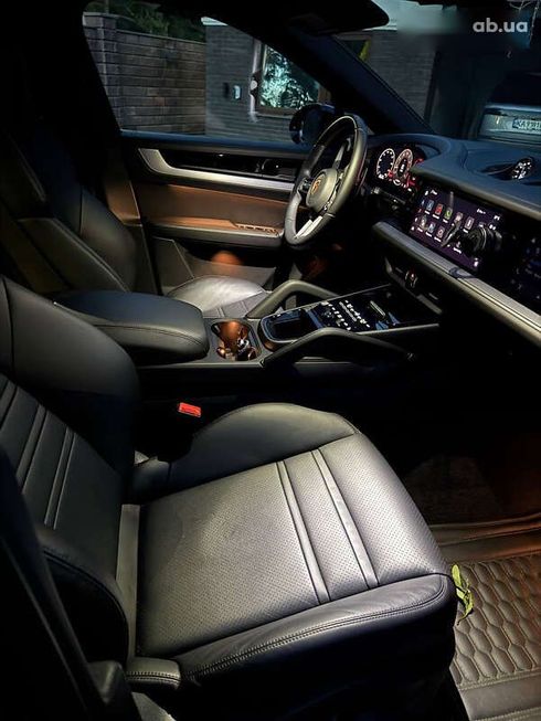Porsche Cayenne Coupe 2023 - фото 12