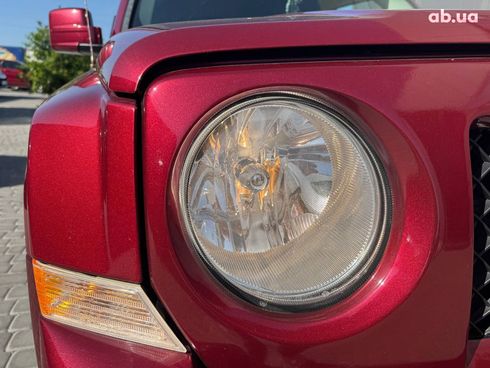 Jeep Patriot 2015 красный - фото 17