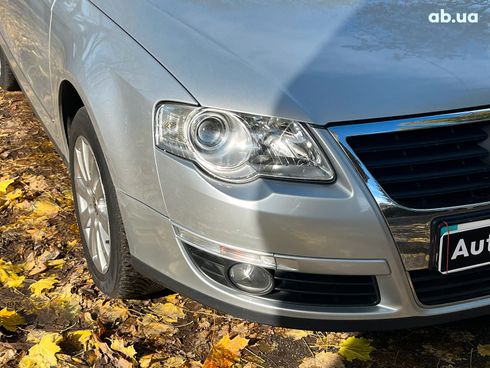 Volkswagen Passat 2008 серый - фото 4