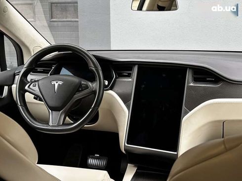 Tesla Model X 2018 - фото 19