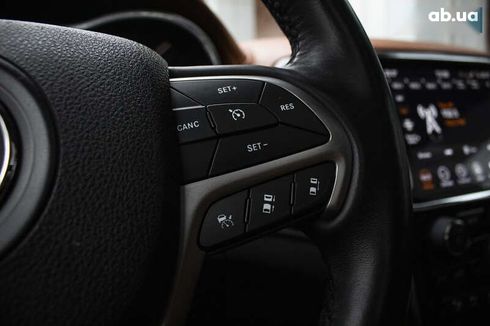 Jeep Grand Cherokee 2019 - фото 25