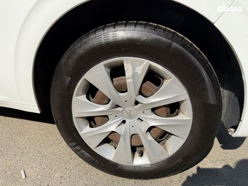 Peugeot 208 2016 - фото 18